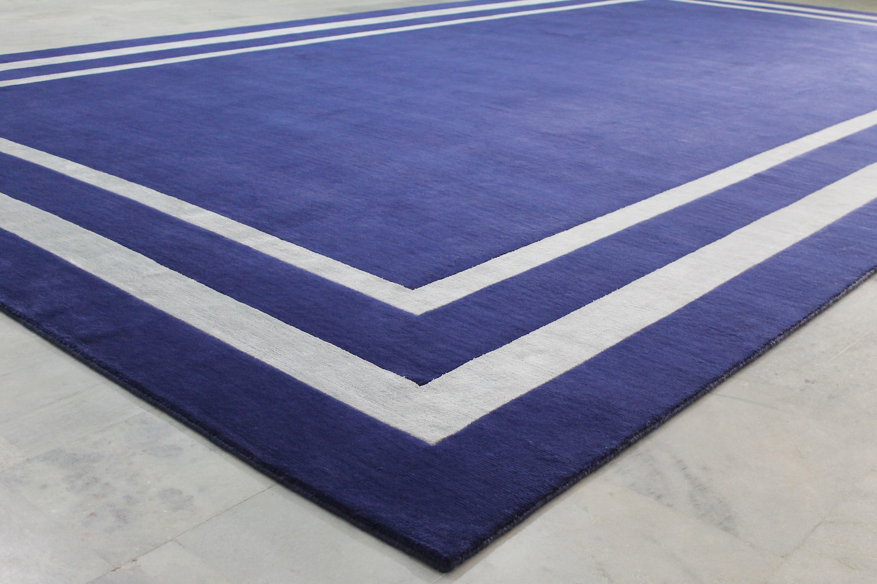 Border blue rug